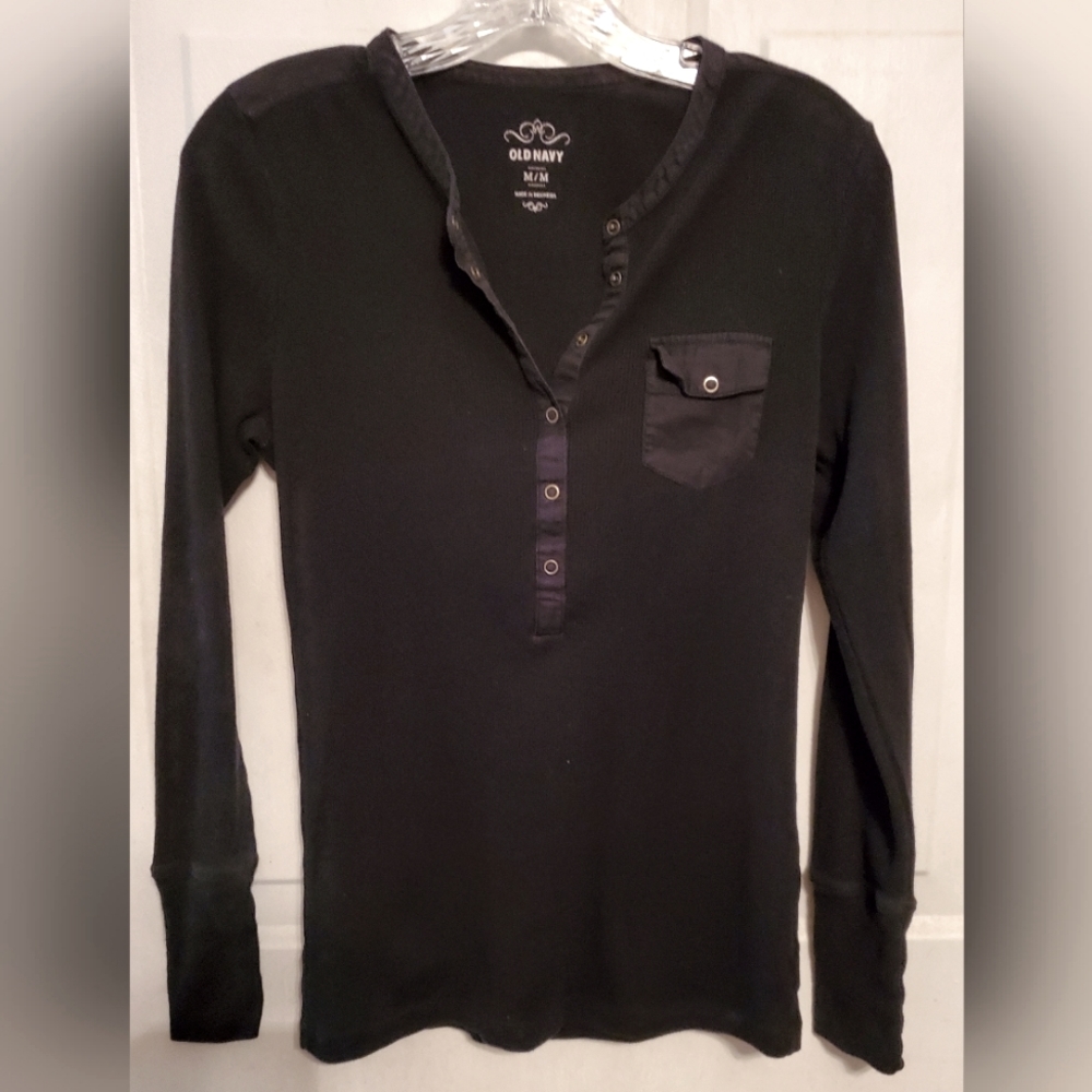 Old Navy Long sleeve ribbed top, Women's (Junior's) size medium